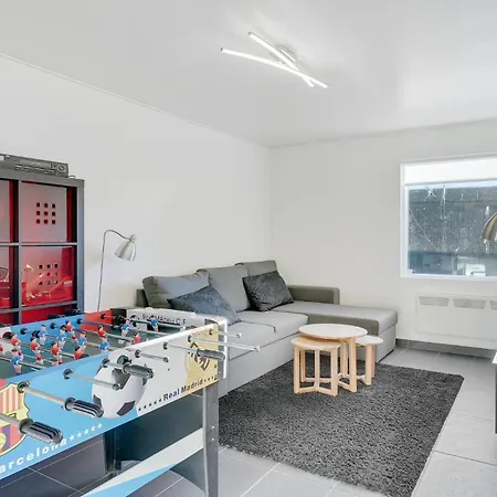 3 Bedroom Stunning In Holiday home *