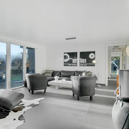 Holiday home 3 Bedroom Stunning In Broager