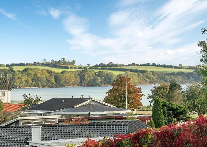 3 Bedroom Stunning In Сasa de vacaciones Broager